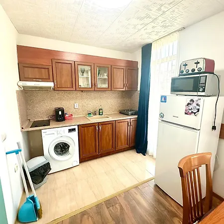 アパート зафи *