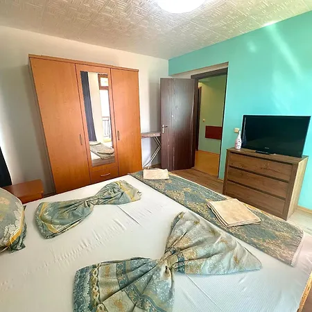 アパート зафи *